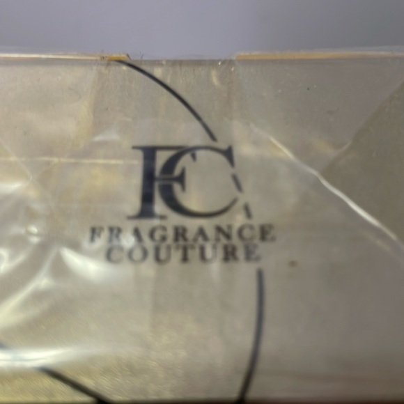 La Femme Fatale Diva For Women- 3.4 fl ounce Bottle - Picture 4 of 8